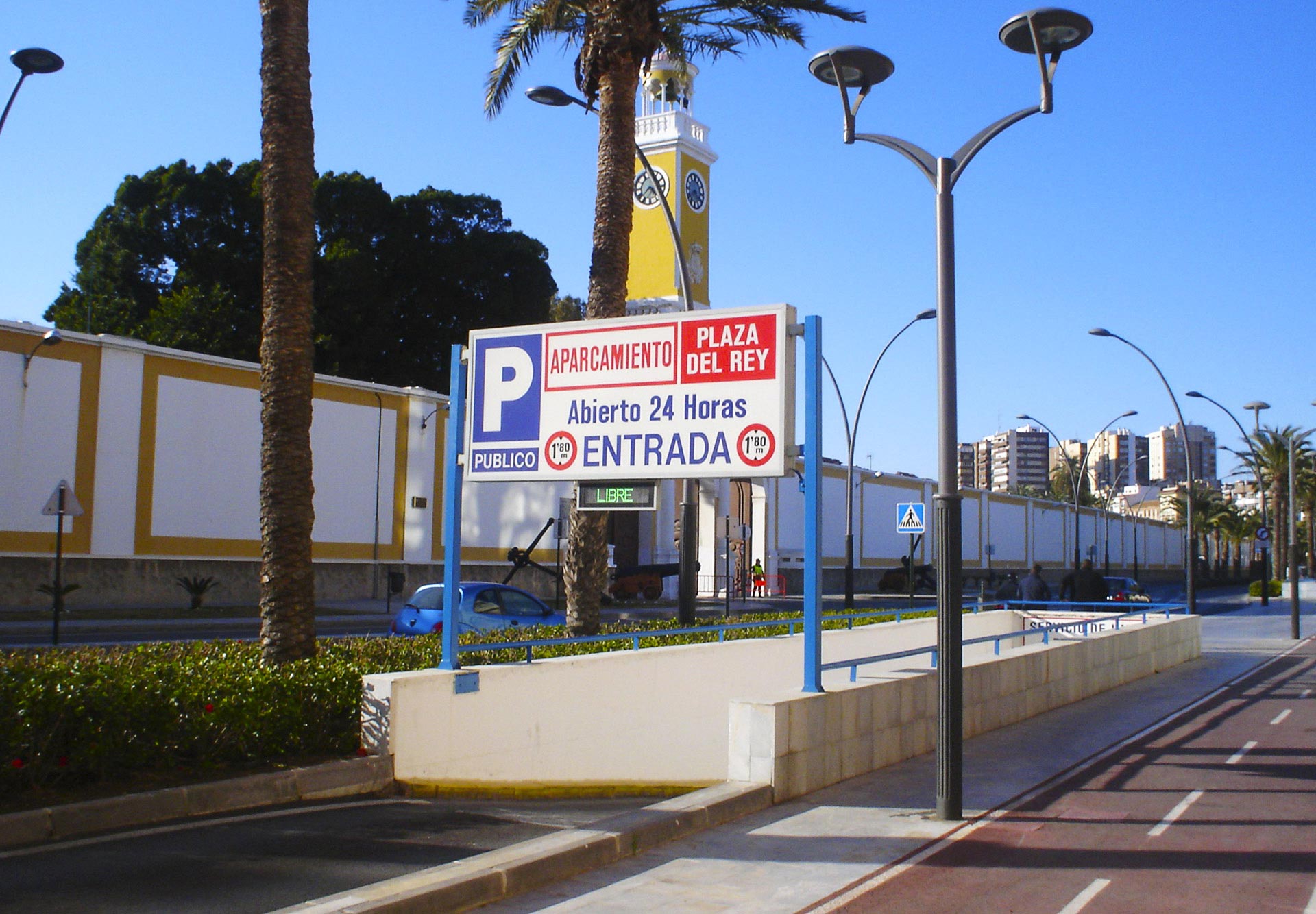 Parking Plaza del Rey
