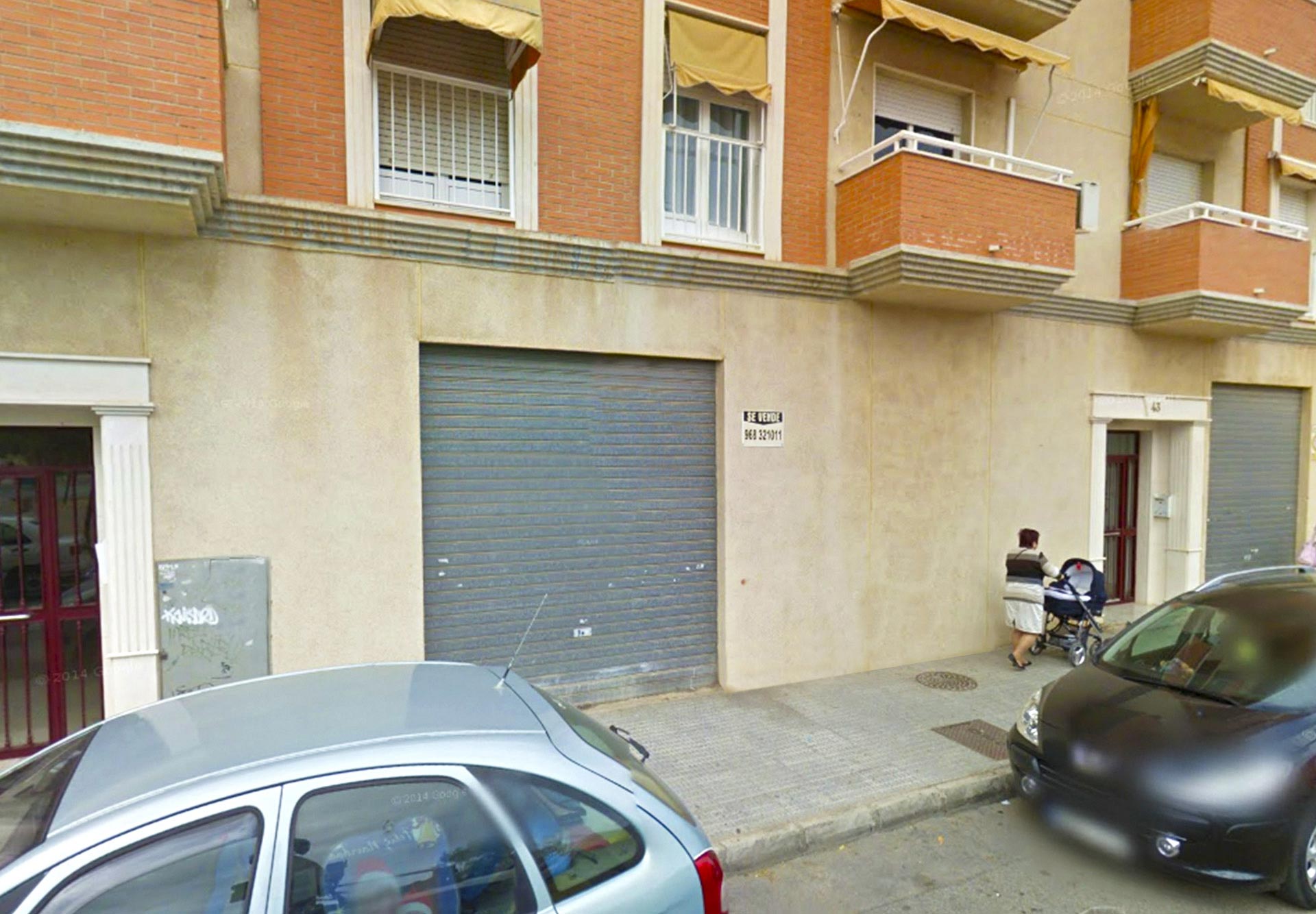 Locales Edificio Azalea
